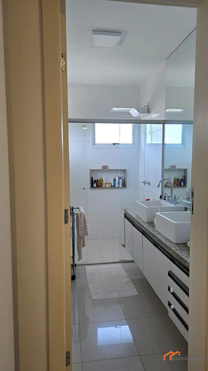 Imagens do imóveis CASA CONDOMÍNIO ROYAL MAISON | 3 SUÍTES.