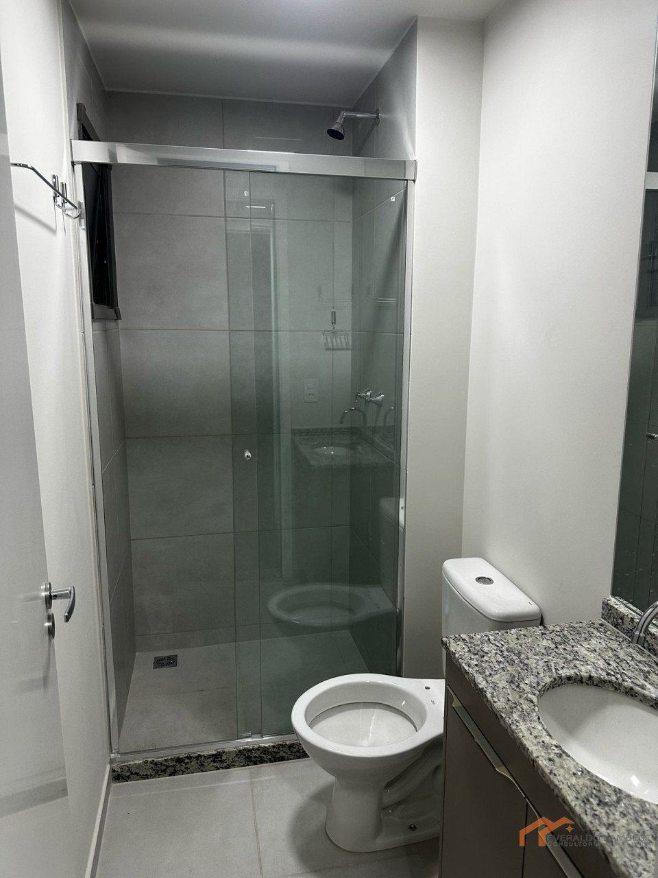 Imagens do imóveis APARTAMENTO ED. CARMEL | Completo.