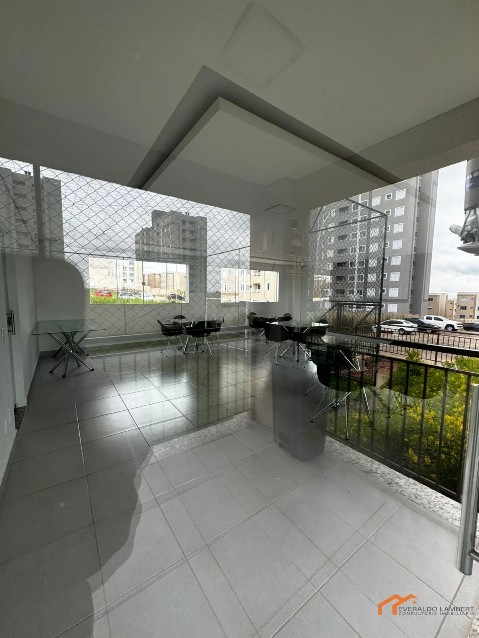Imagens do imóveis APARTAMENTO ED. LAKE PORTINARI