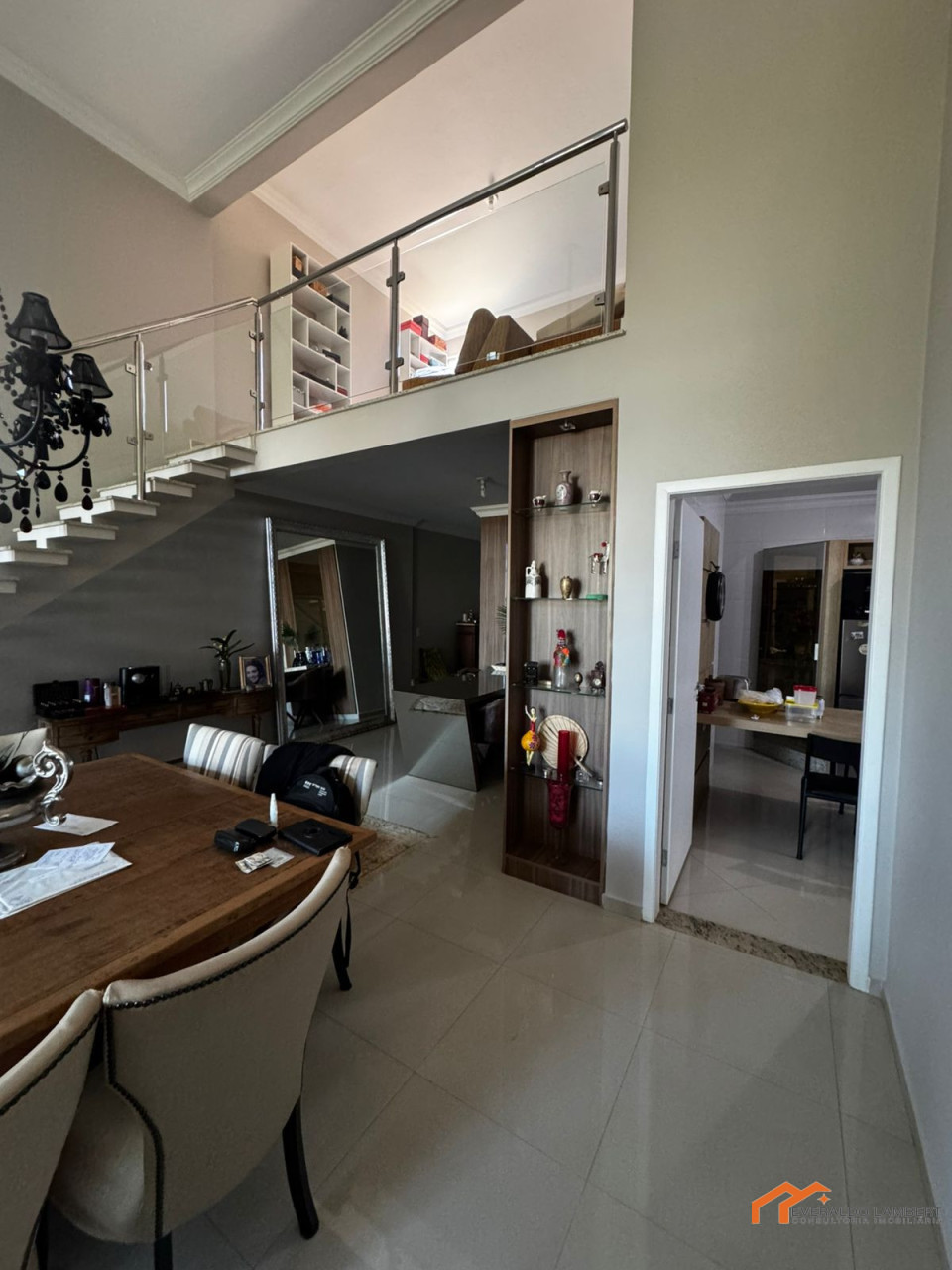 Imagens do imóveis CASA COND. ROYAL FOREST RESIDENCE | 3 Suítes.