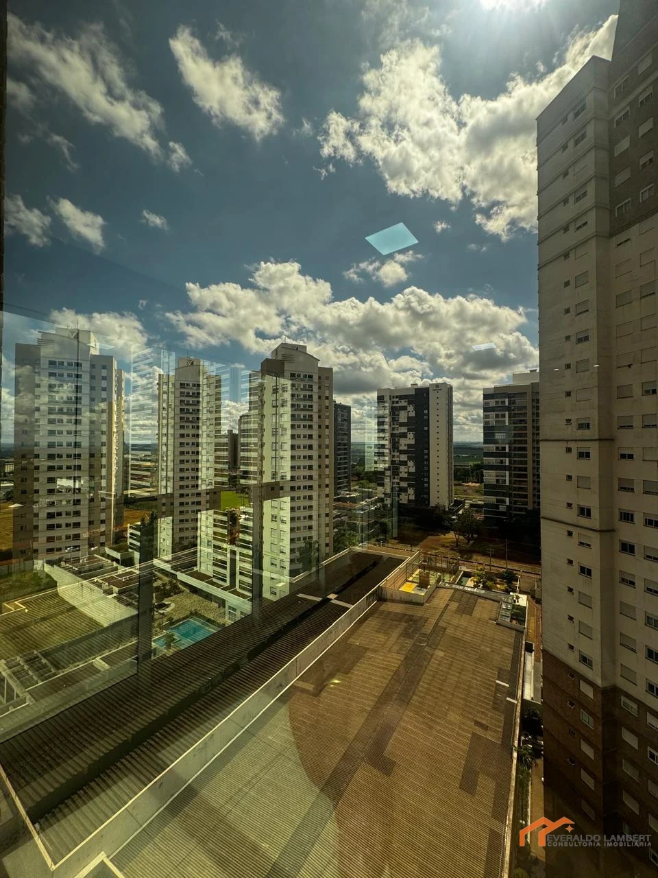 Imagens do imóveis APARTAMENTO ED. CHELSEA TOWER | CONST. VECTRA.