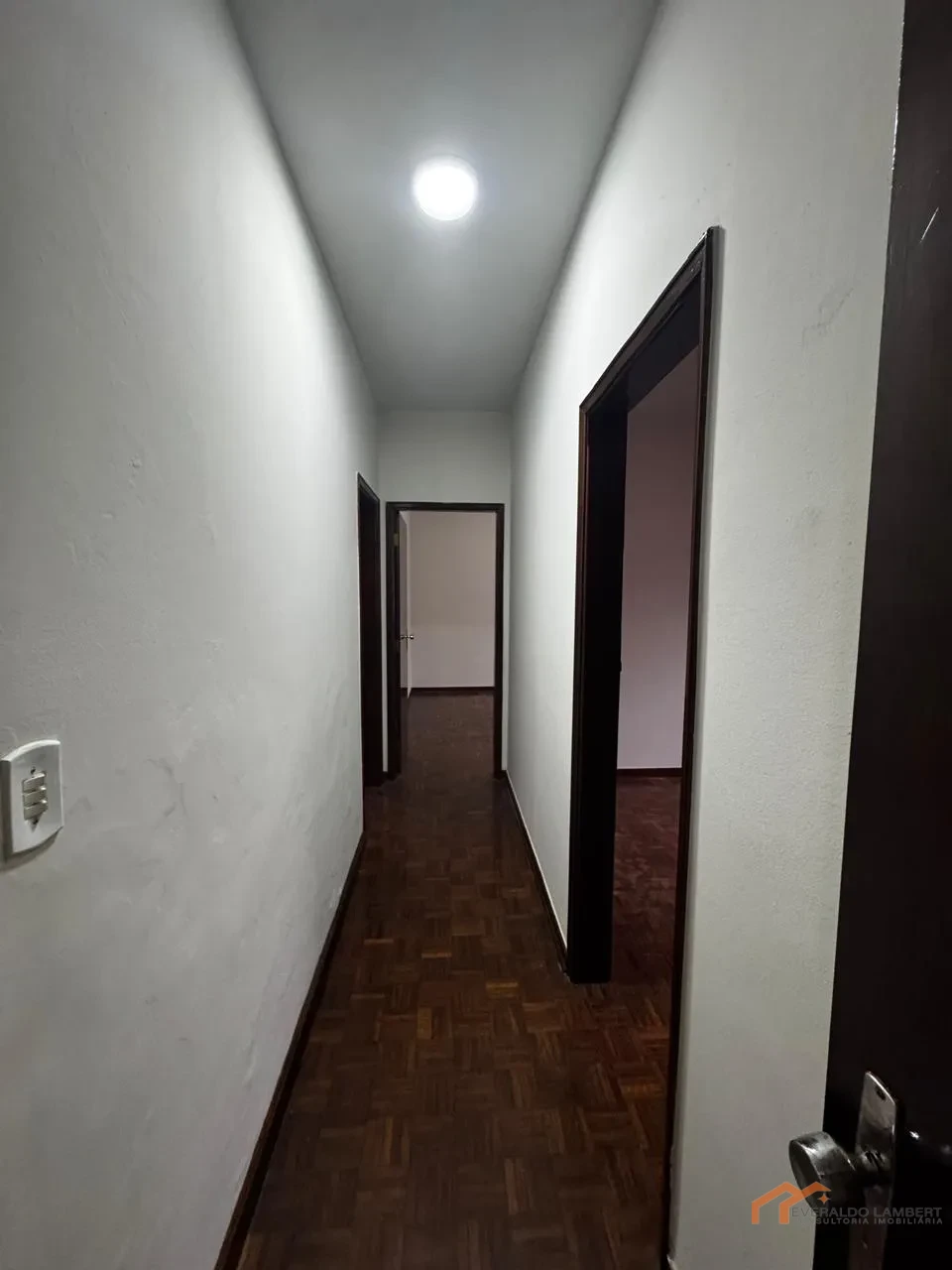 Imagens do imóveis CASA COM EDÍCULA.
