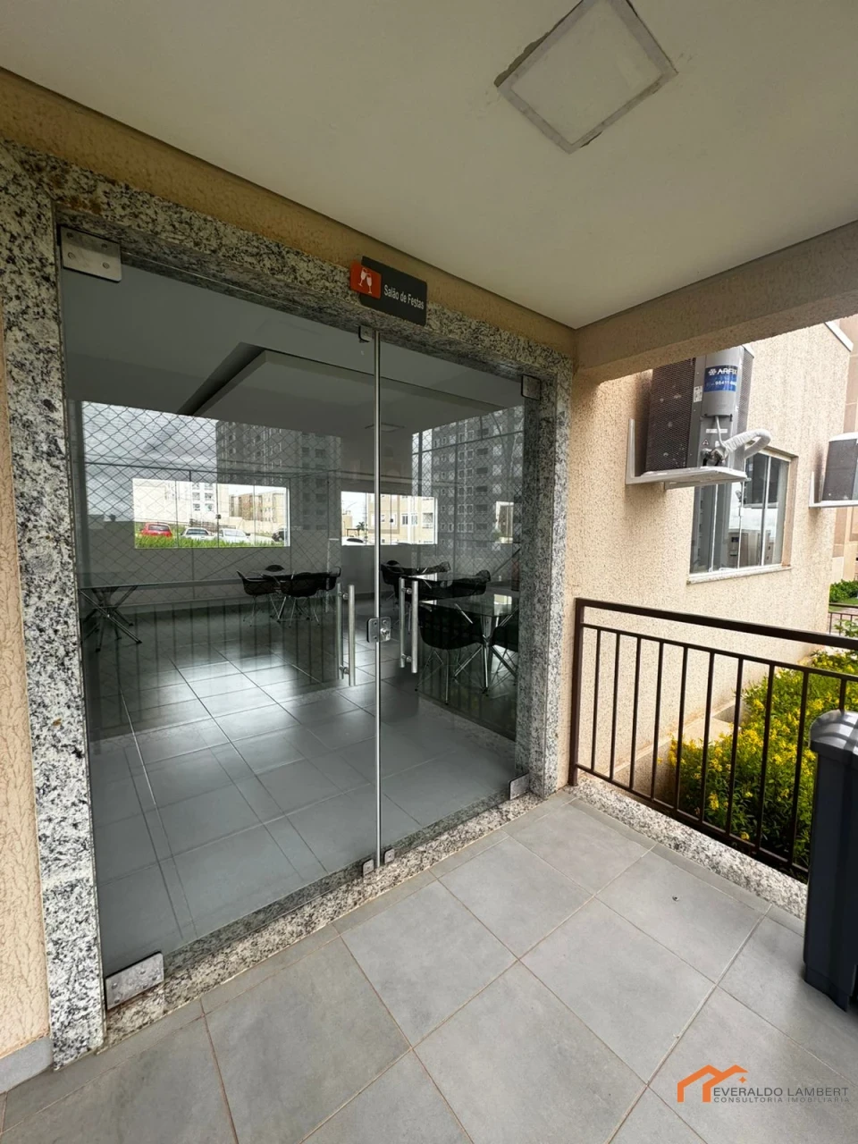 Imagens do imóveis APARTAMENTO ED. LAKE PORTINARI