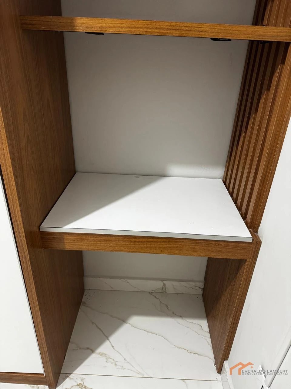 Imagens do imóveis CASA NOVA | COMPLETO DE ARMÁRIOS.