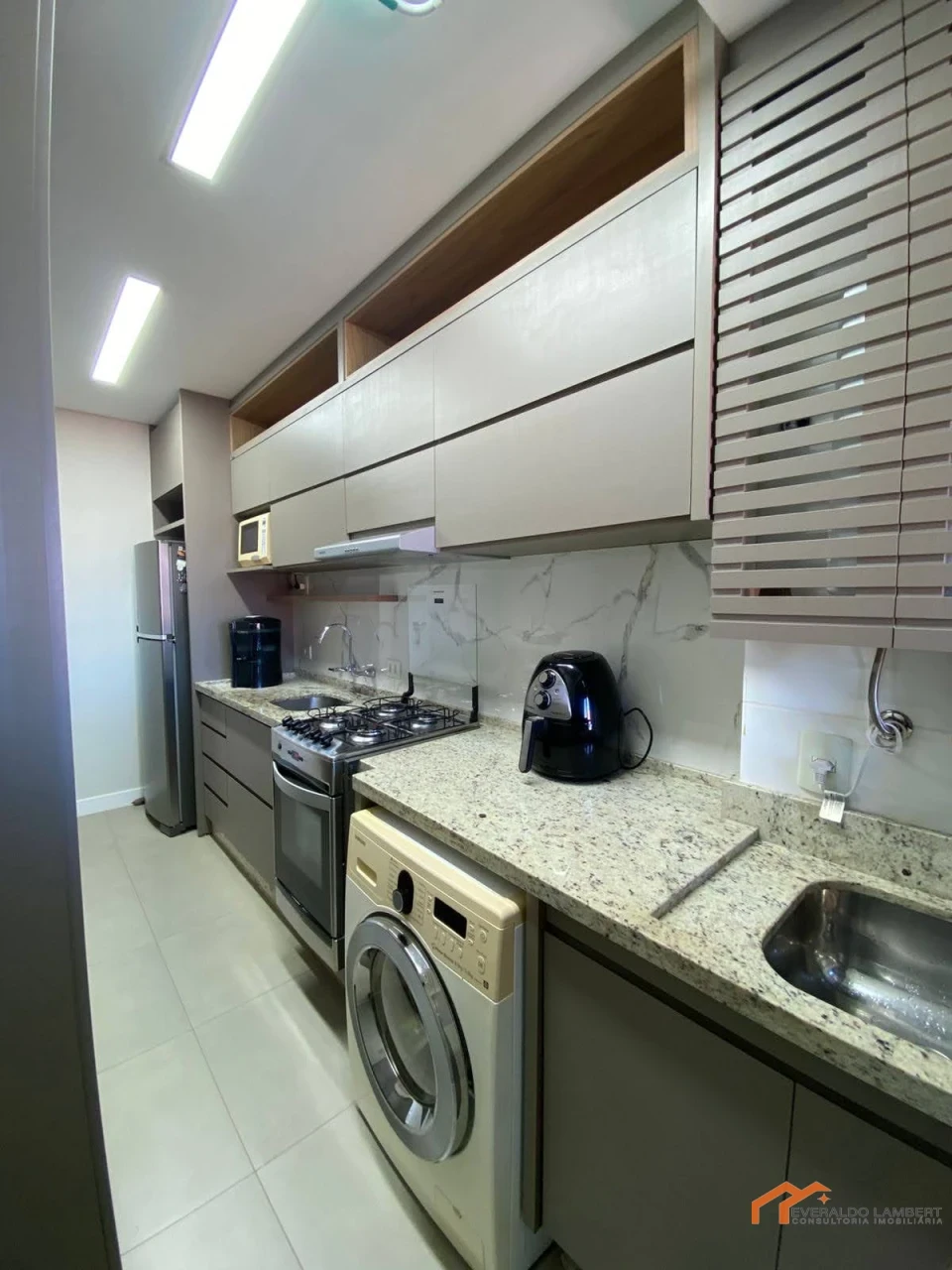 Imagens do imóveis APARTAMENTO ED. CONCEPT PALHANO HOME | MOBILIADO.