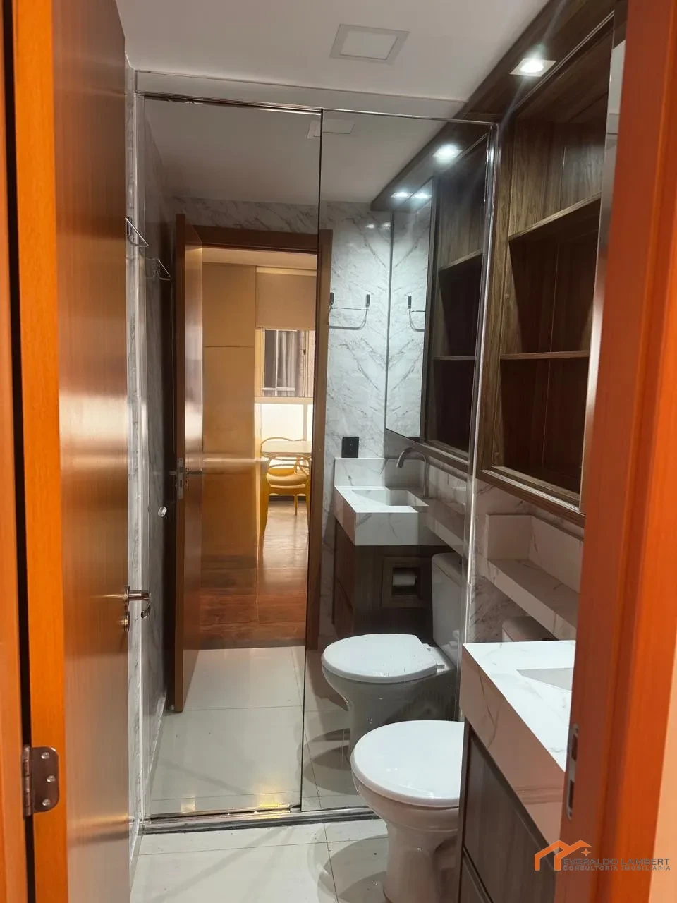 Imagens do imóveis APARTAMENTO ED. SPAZIO LA TRAVIATA | SEMI MOBILIADO.