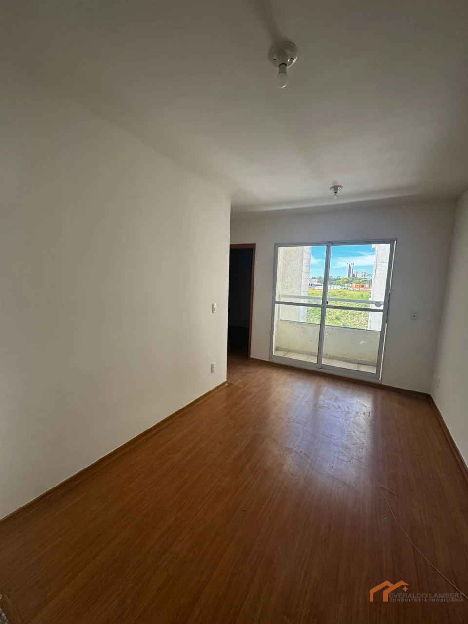 Imagens do imóveis APARTAMENTO ED. LA SICÍLIA RESICENCIAL.