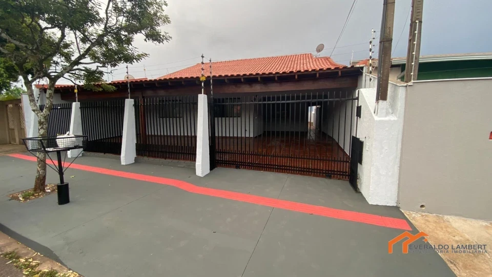 Imagens do imóveis CASA COM EDÍCULA