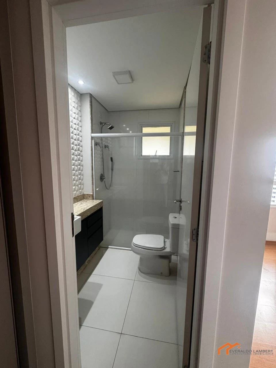 Imagens do imóveis APARTAMENTO ED. CHELSEA TOWER | CONST. VECTRA.