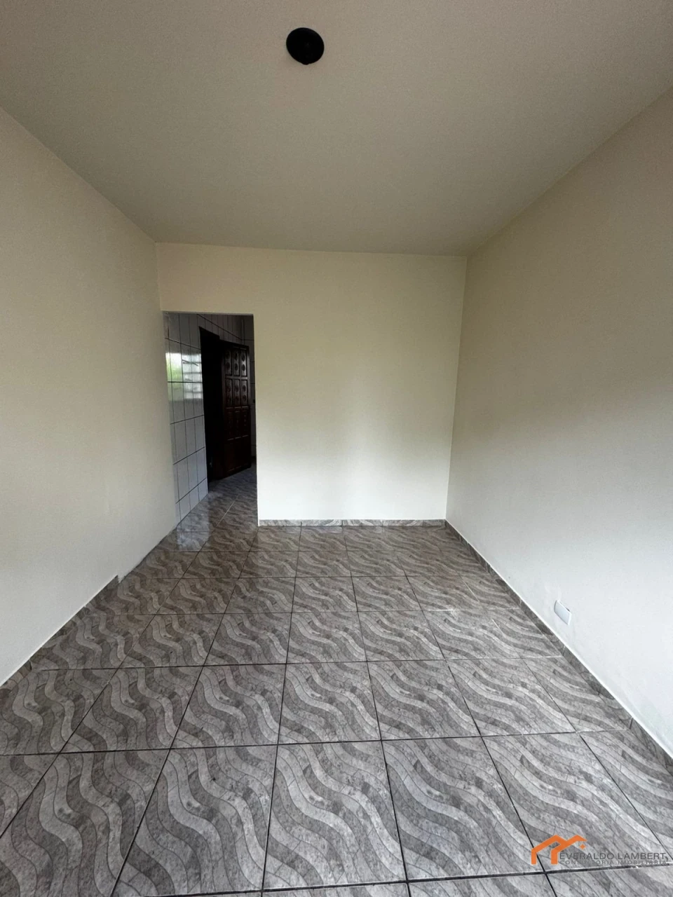 Imagens do imóveis CASA JD. BARCELONA | 01 DORM.