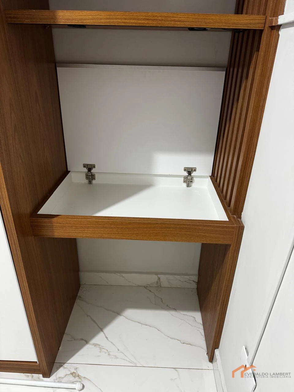 Imagens do imóveis CASA NOVA | COMPLETO DE ARMÁRIOS.