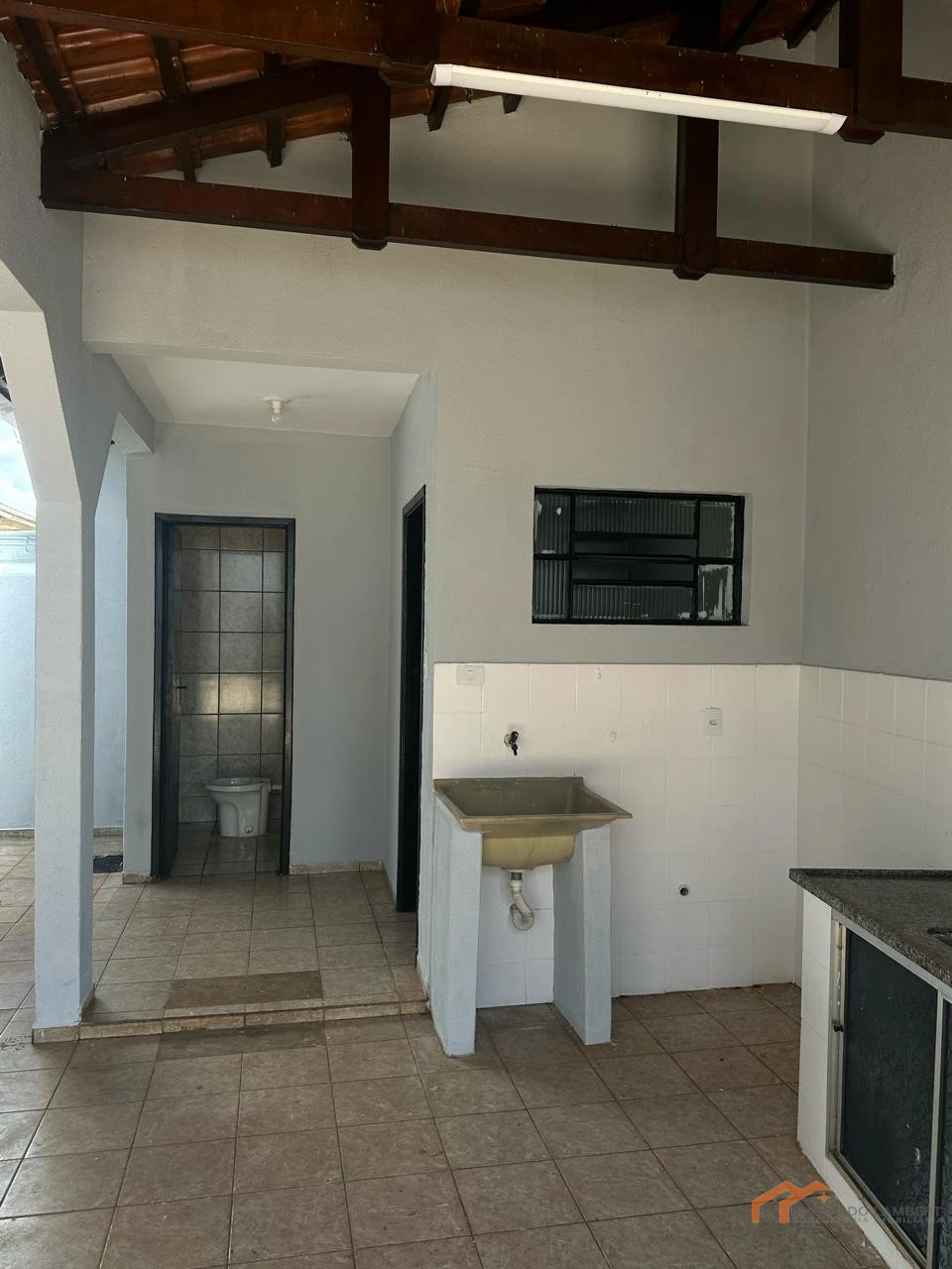 Imagens do imóveis CASA COM EDÍCULA