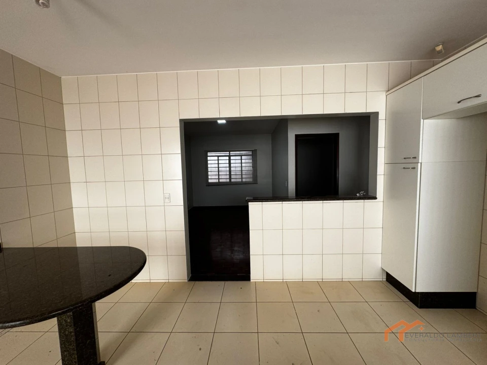 Imagens do imóveis CASA JD. QUEBEC