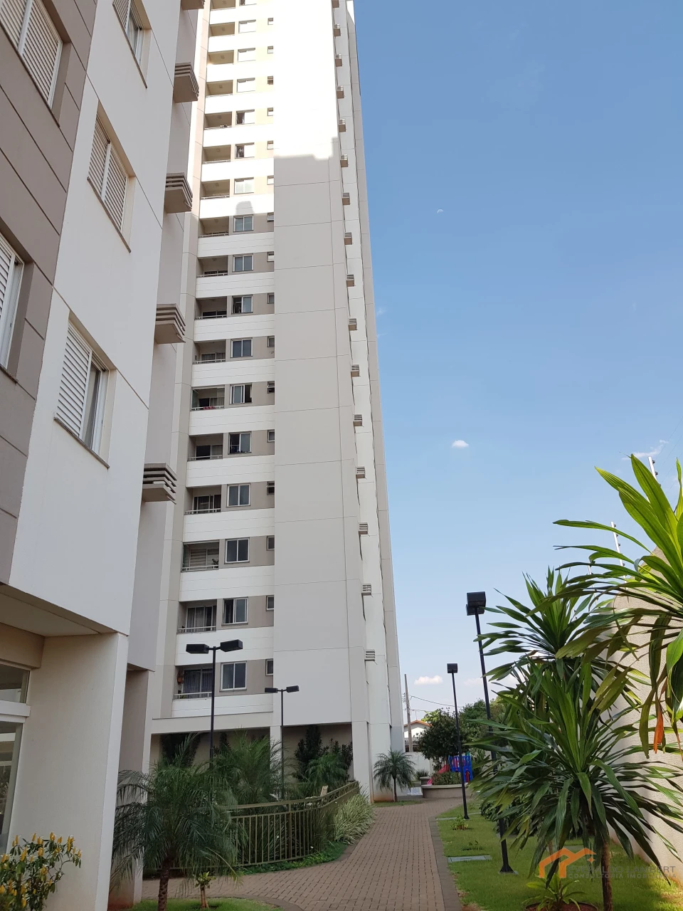 Imagens do imóveis APARTAMENTO ED. DUETTO RESIDENCE.