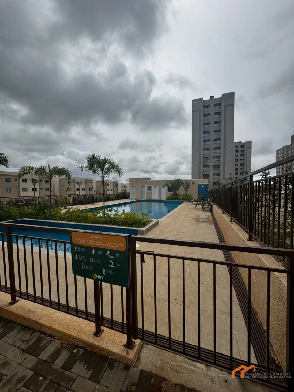 Imagens do imóveis APARTAMENTO ED. LAKE PORTINARI