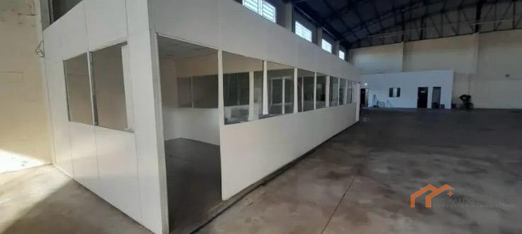 Imagens do imóveis BARRACÃO + DOCA 900m².