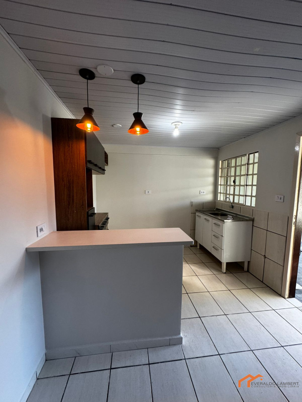 Imagens do imóveis CASA REFORMADA JD. IMAGAWA.