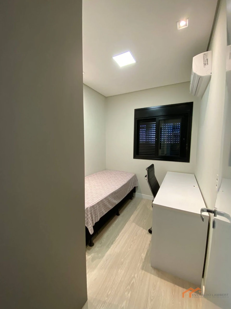 Imagens do imóveis APARTAMENTO ED. CONCEPT PALHANO HOME | MOBILIADO.