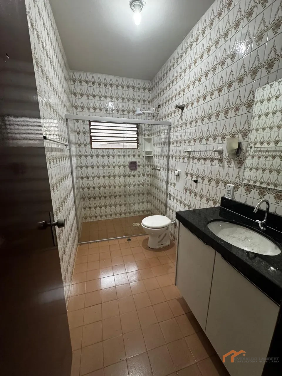 Imagens do imóveis CASA COM EDÍCULA.