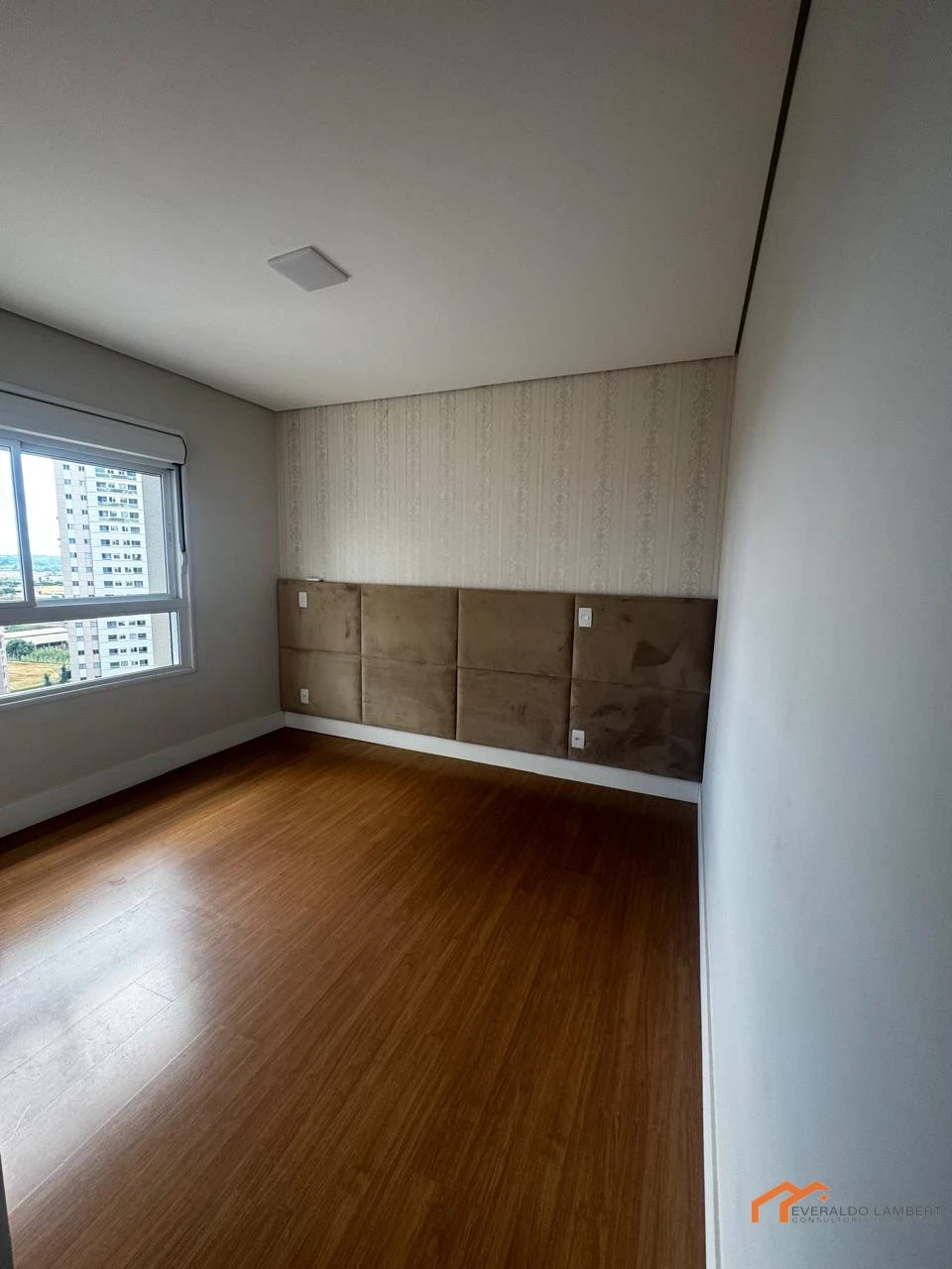 Imagens do imóveis APARTAMENTO ED. CHELSEA TOWER | CONST. VECTRA.