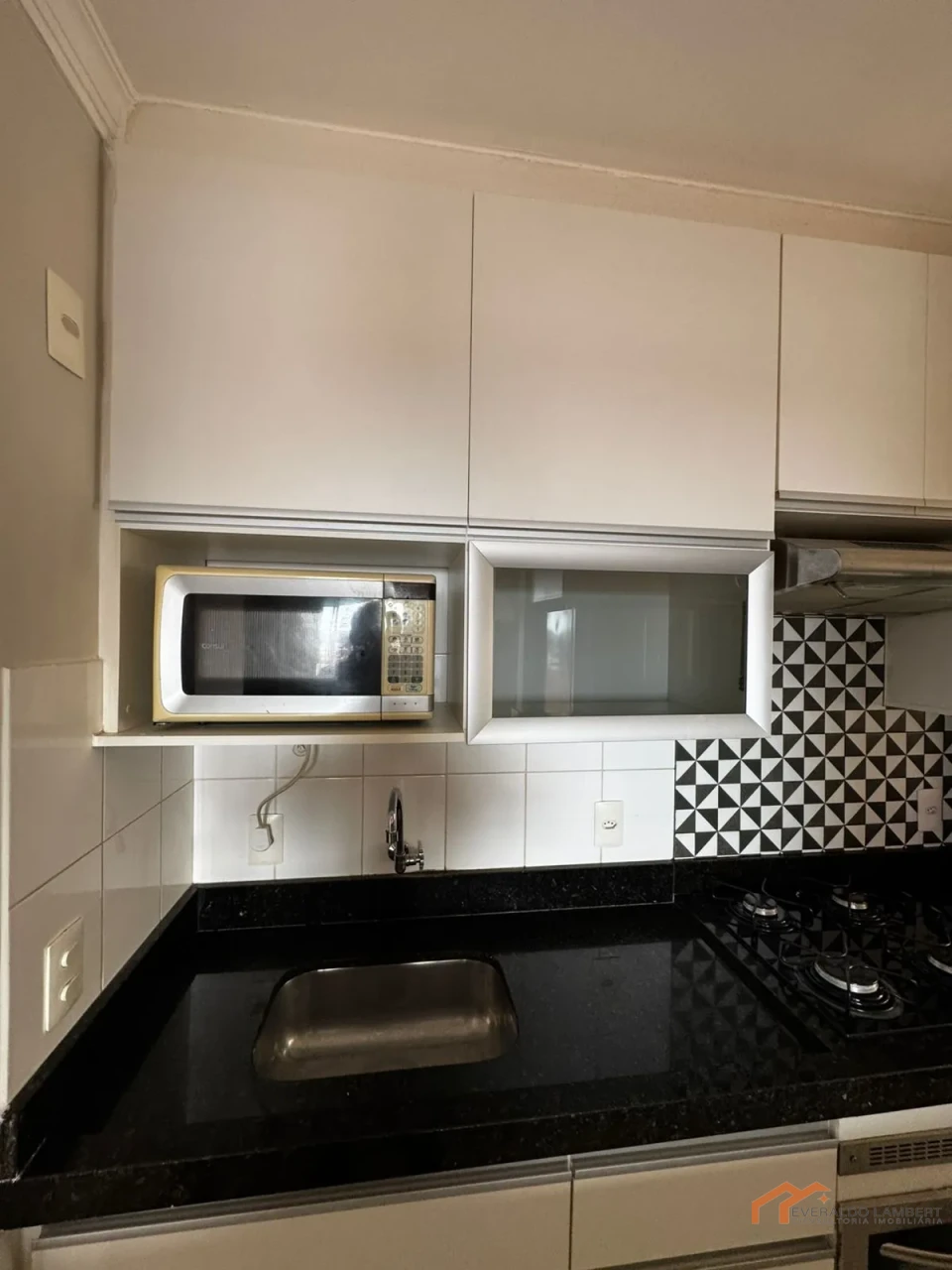 Imagens do imóveis APARTAMENTO ED. NOVITA | MOBILIADO - CENTRO.