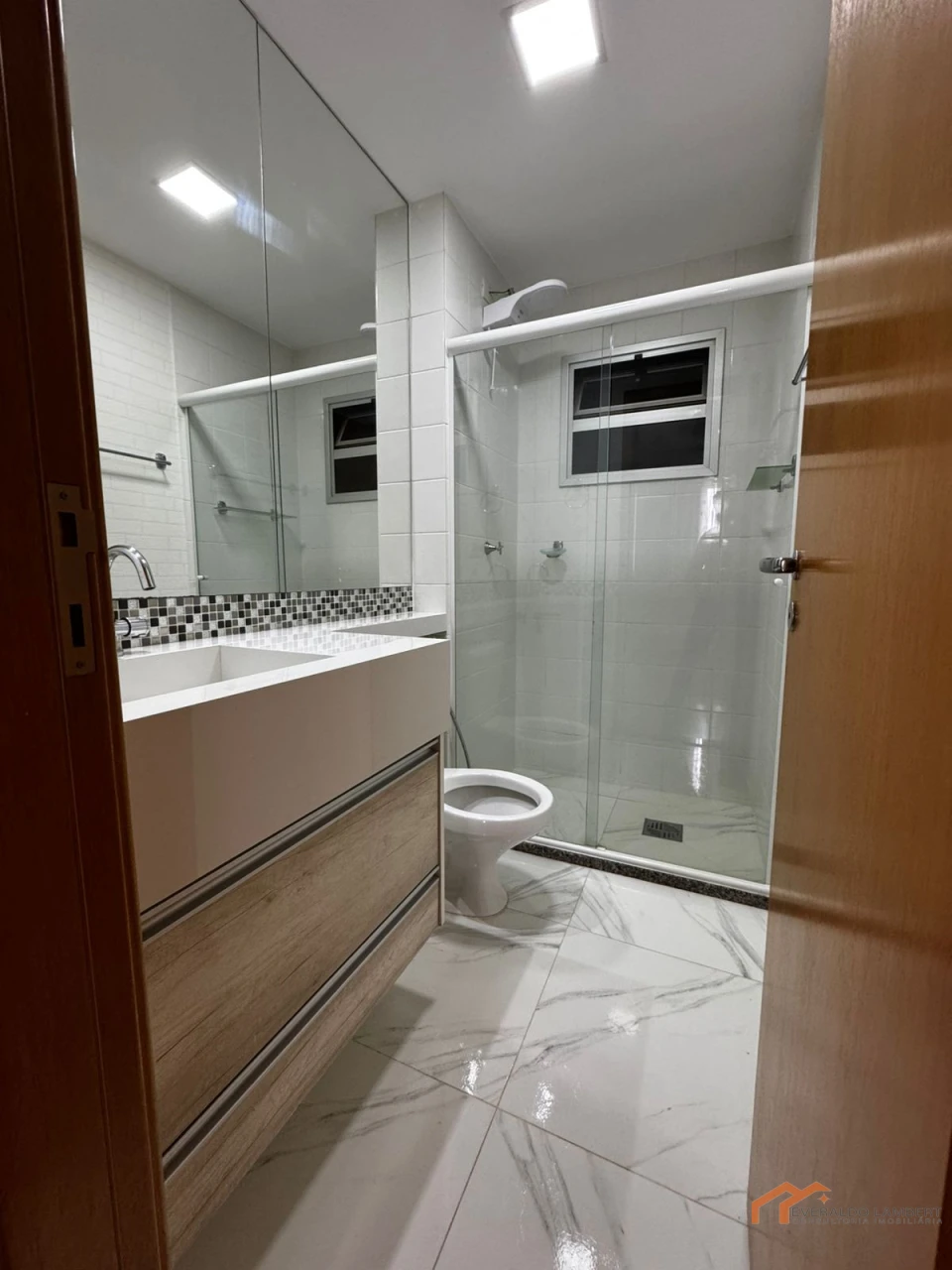 Imagens do imóveis APARTAMENTO ED. ACQUAROYAL | Decorado.