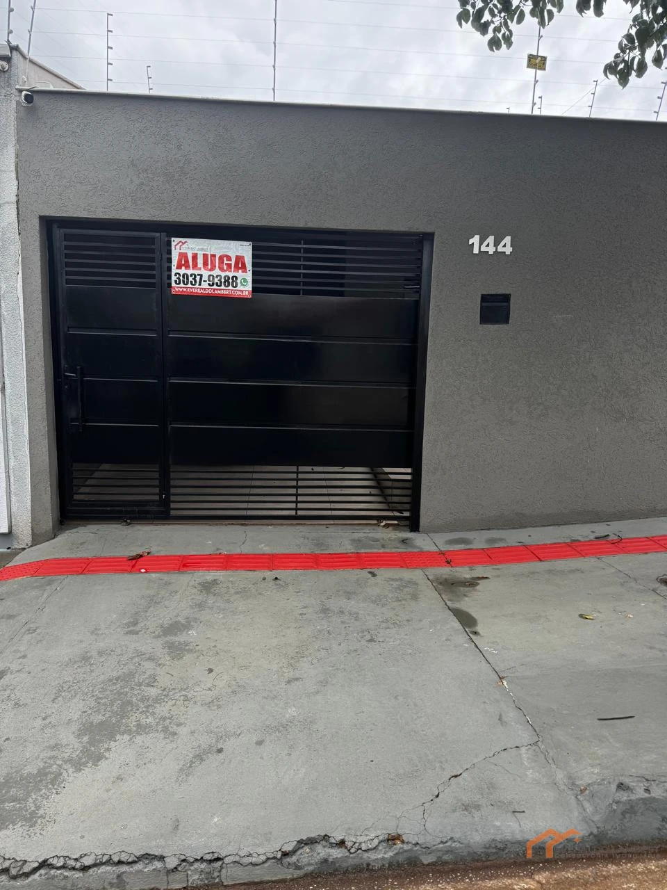 Imagens do imóveis CASA NOVA | COMPLETO DE ARMÁRIOS.