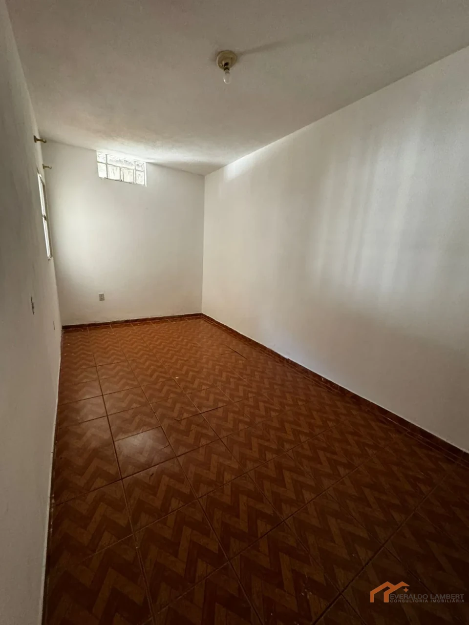 Imagens do imóveis CASA COM EDÍCULA