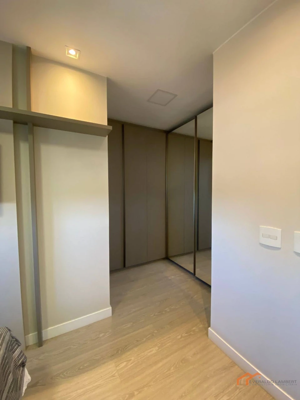 Imagens do imóveis APARTAMENTO ED. CONCEPT PALHANO HOME | MOBILIADO.