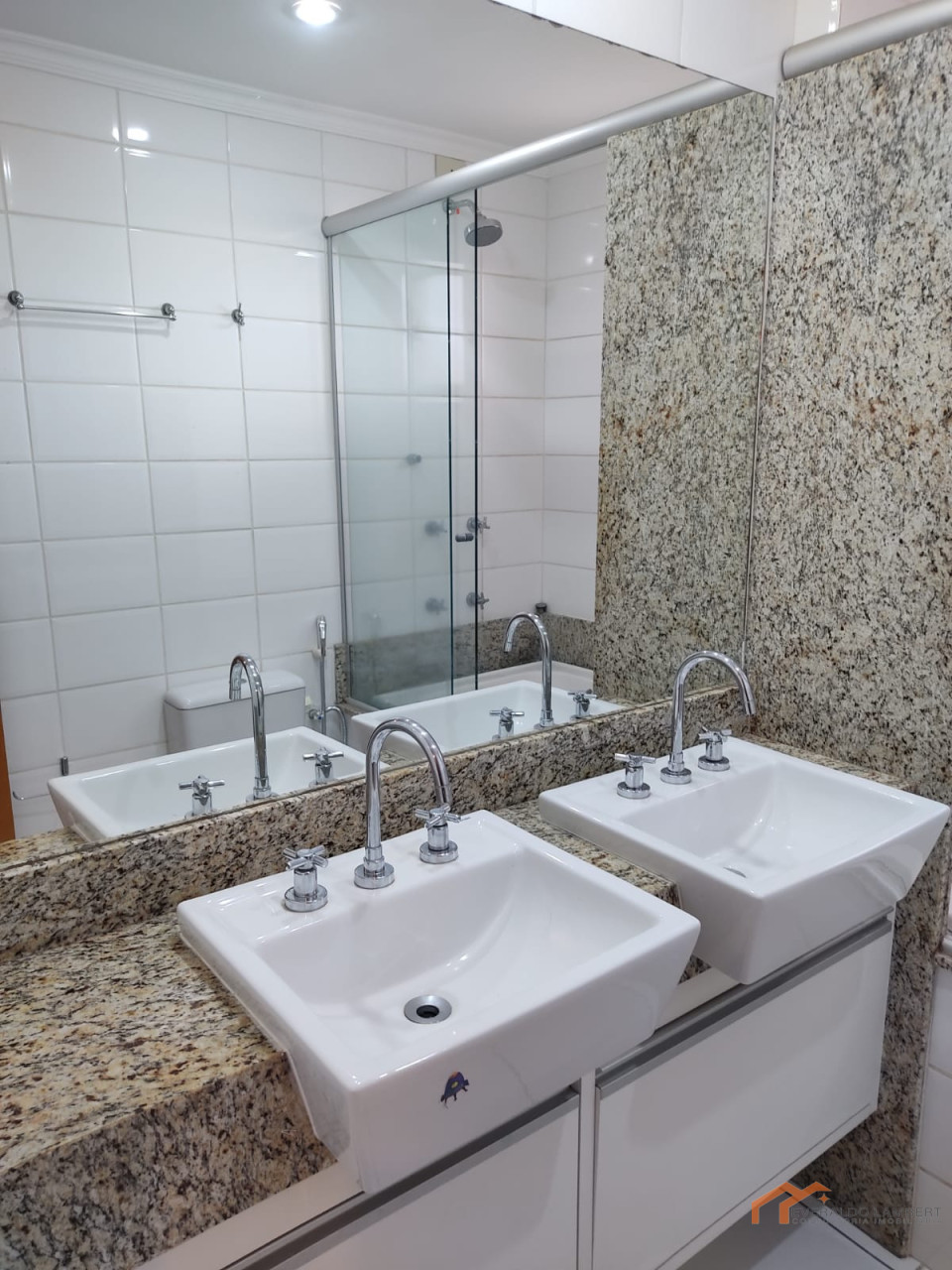 Imagens do imóveis APARTAMENTO ED. JARDINS ECO & RESORT.
