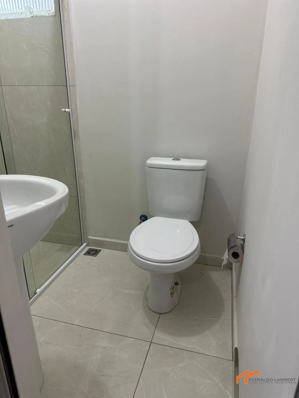 Imagens do imóveis KITNET TÉRREA | MOBILIADO.