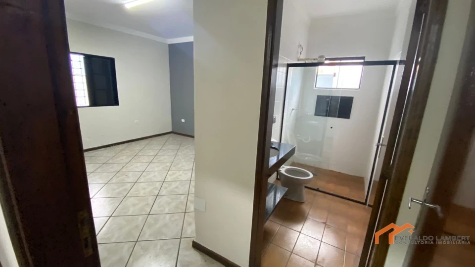 Imagens do imóveis CASA COM EDÍCULA