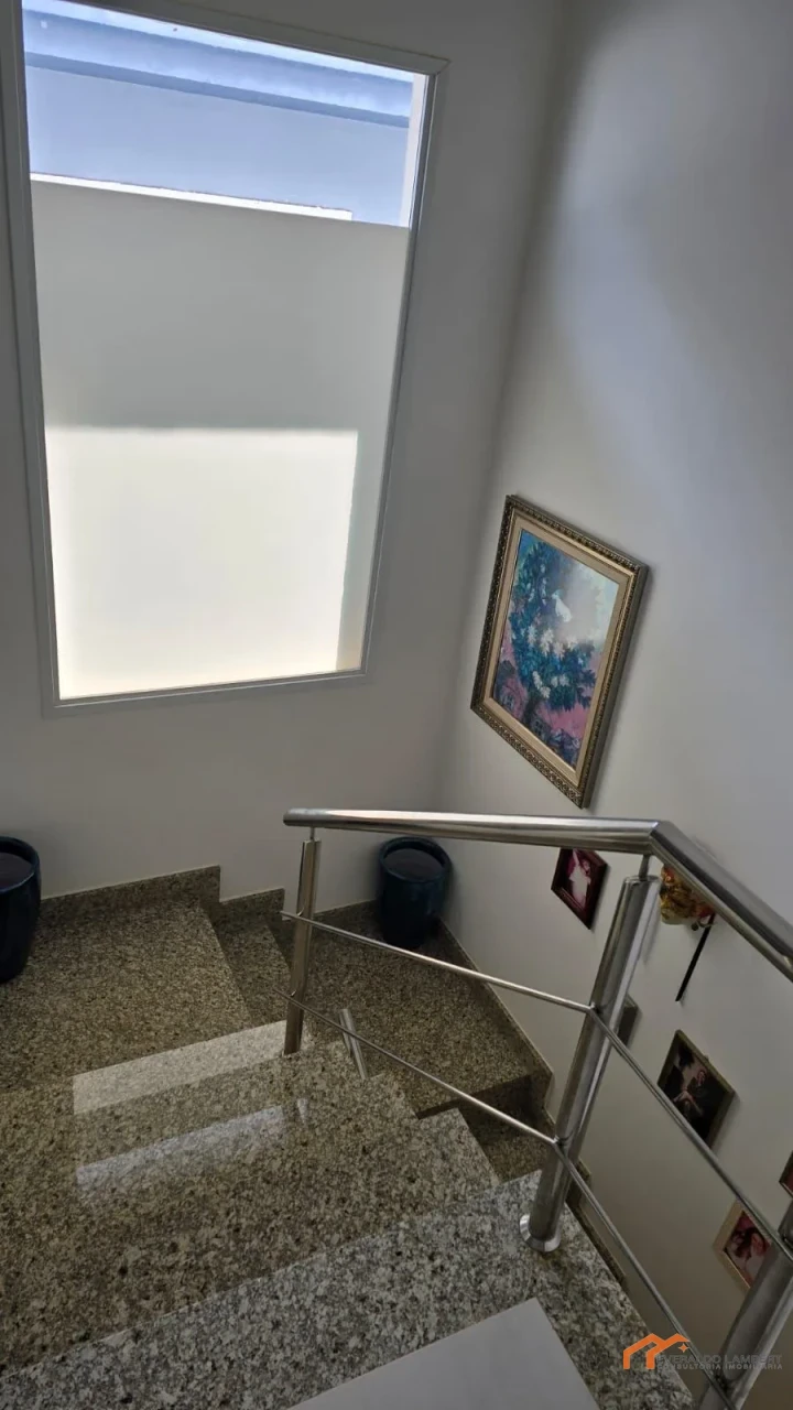 Imagens do imóveis CASA CONDOMÍNIO ROYAL MAISON | 3 SUÍTES.
