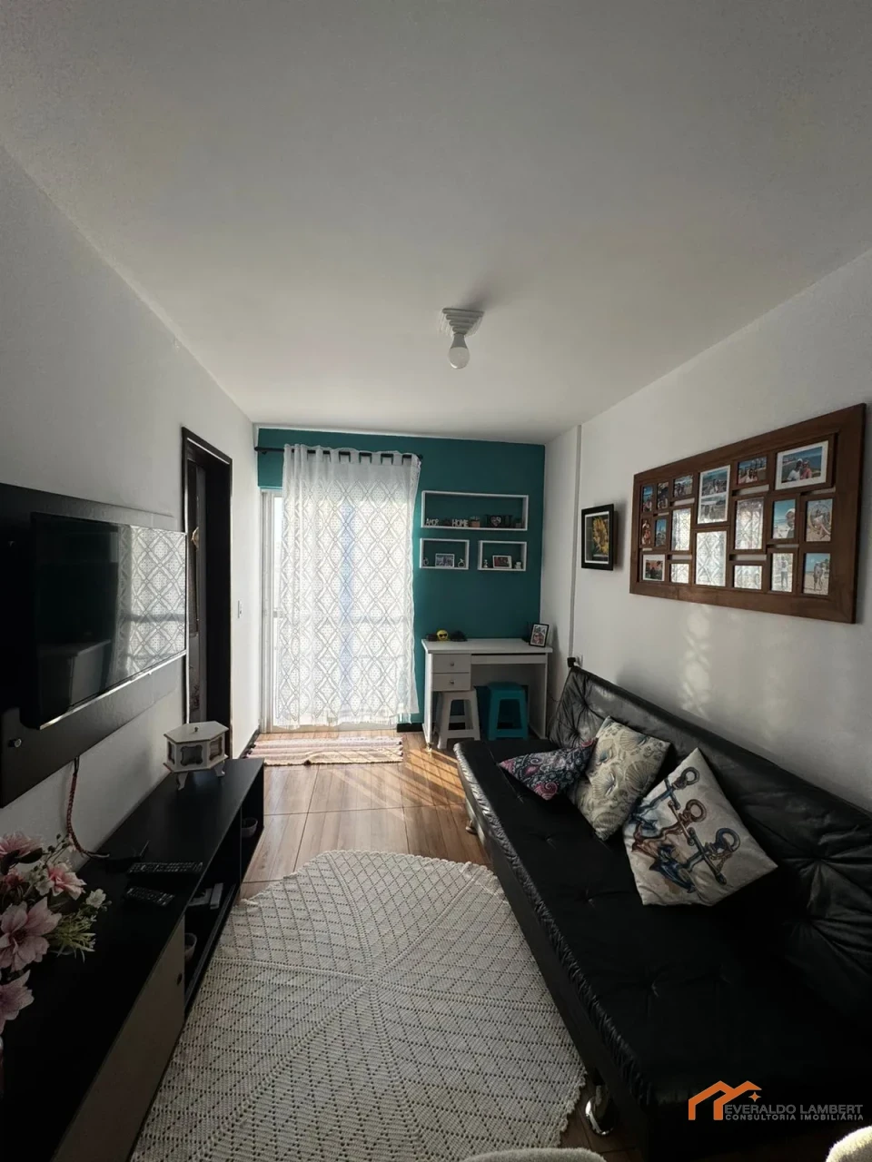 Imagens do imóveis APARTAMENTO ED. FLAT GUARATUBA | MOBILIADO | ALUGUEL POR DIÁRIA.
