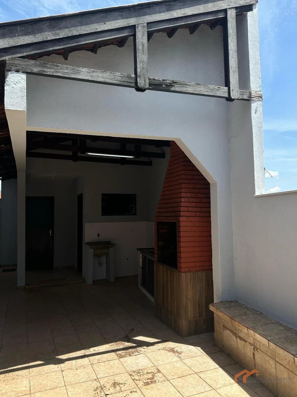 Imagens do imóveis CASA COM EDÍCULA