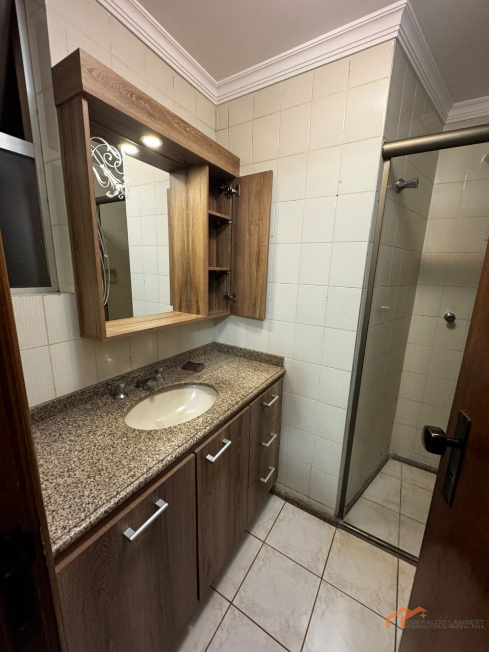 Imagens do imóveis APARTAMENTO ED. Edifício Saint Thomas
