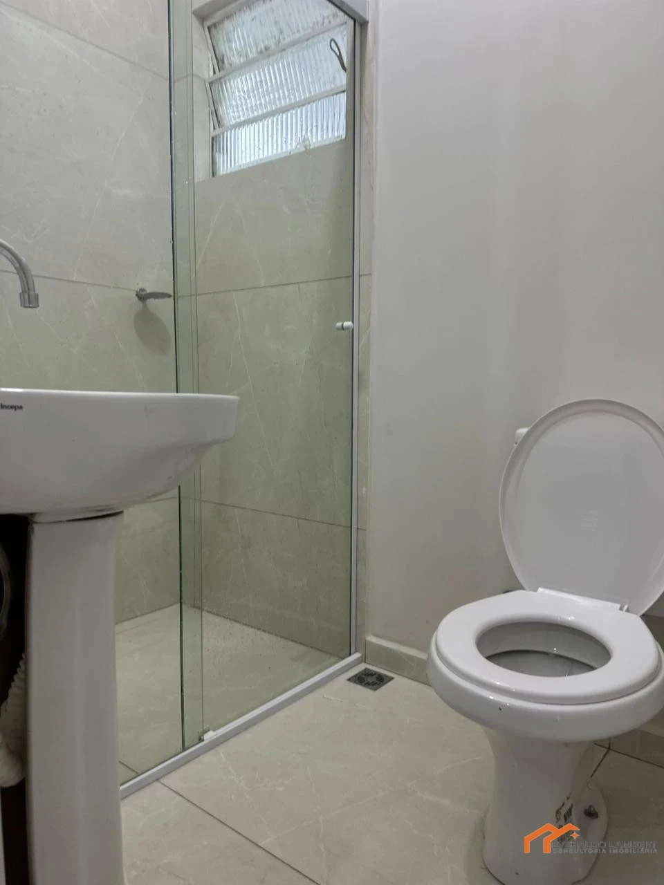 Imagens do imóveis KITNET TÉRREA | MOBILIADO.