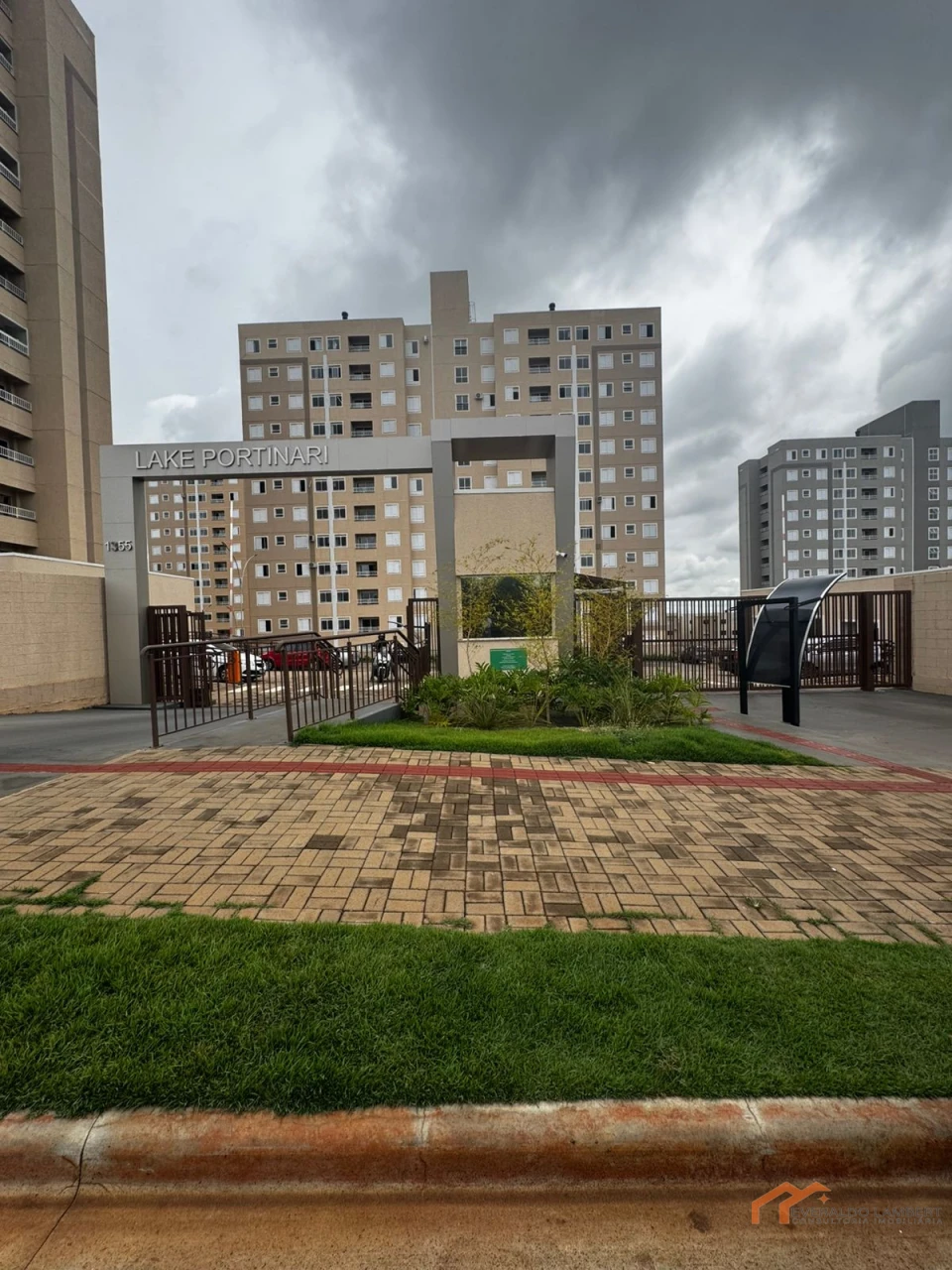 Imagens do imóveis APARTAMENTO ED. LAKE PORTINARI
