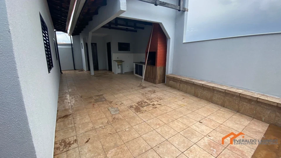 Imagens do imóveis CASA COM EDÍCULA