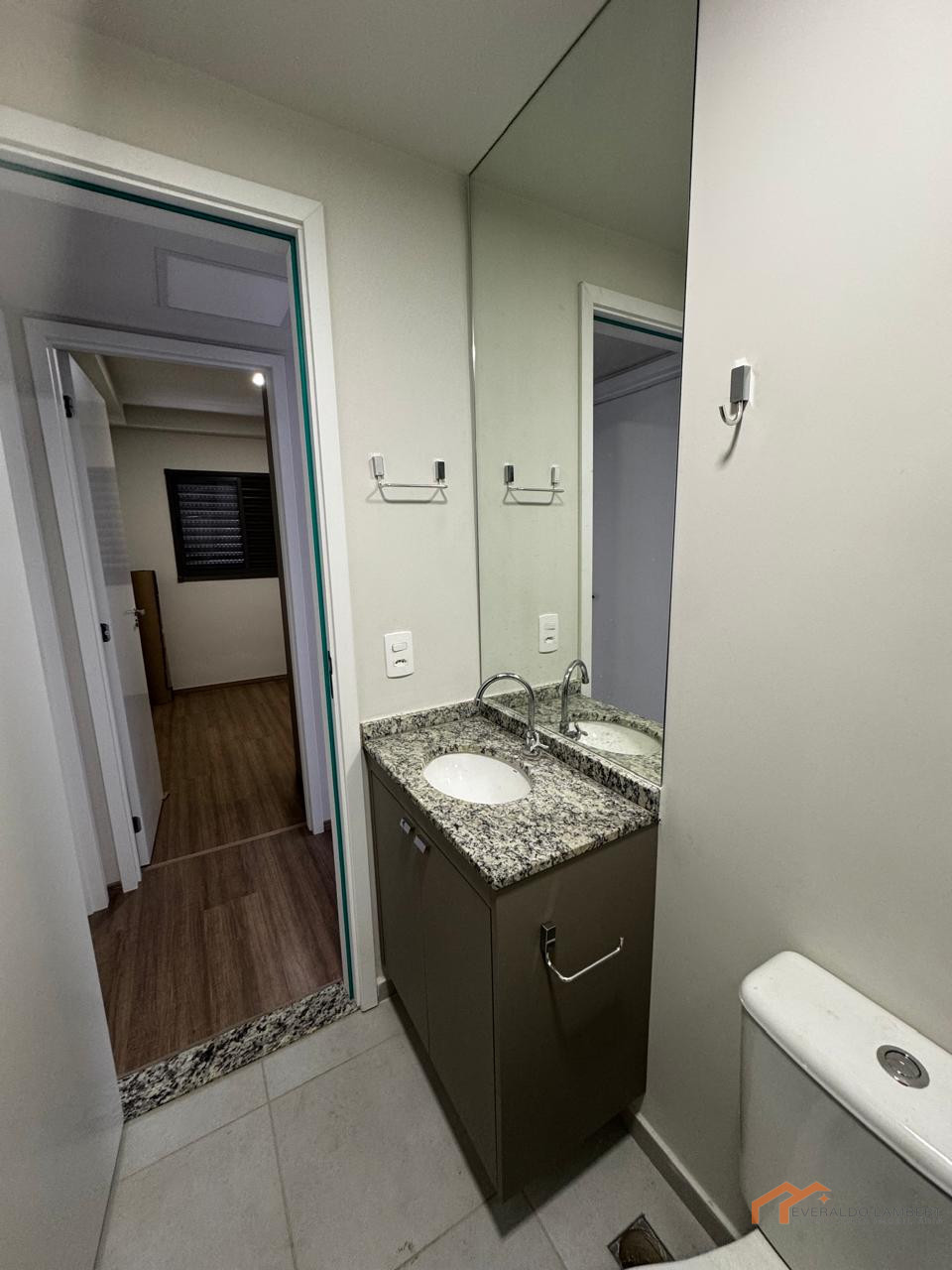 Imagens do imóveis APARTAMENTO ED. CARMEL | Completo.