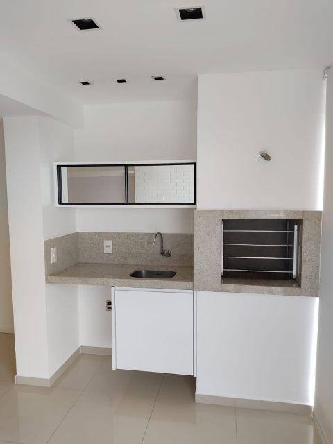 Imagens do imóveis APARTAMENTO ED. POTY LAZAROTTO