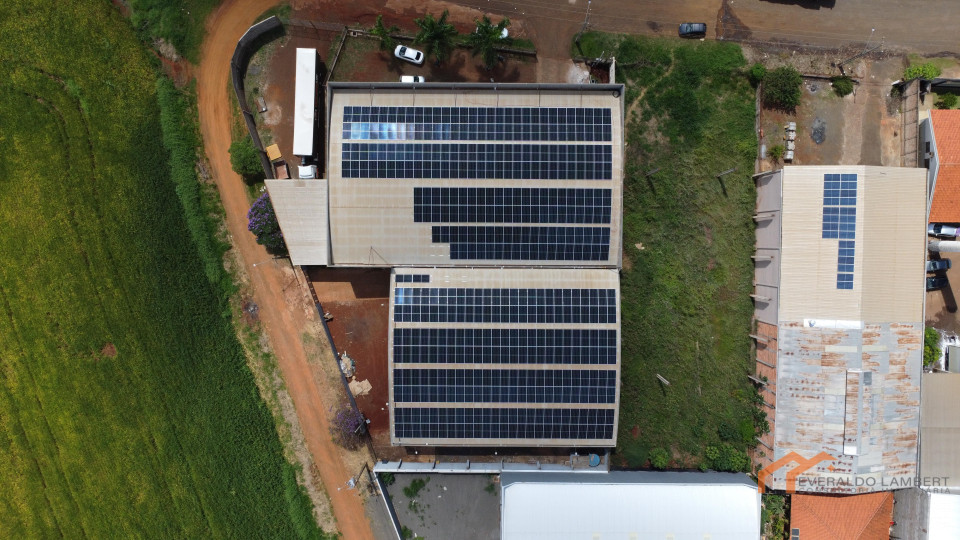 Imagens do imóveis BARRACÃO + DOCA 900m².