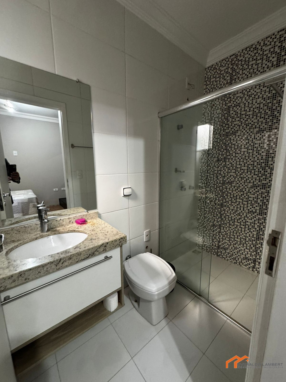 Imagens do imóveis CASA COND. ROYAL FOREST RESIDENCE | 3 Suítes.