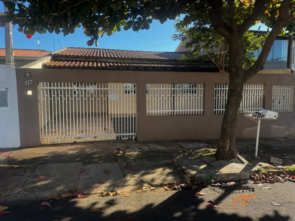 Imagens do imóveis CASA COM EDÍCULA