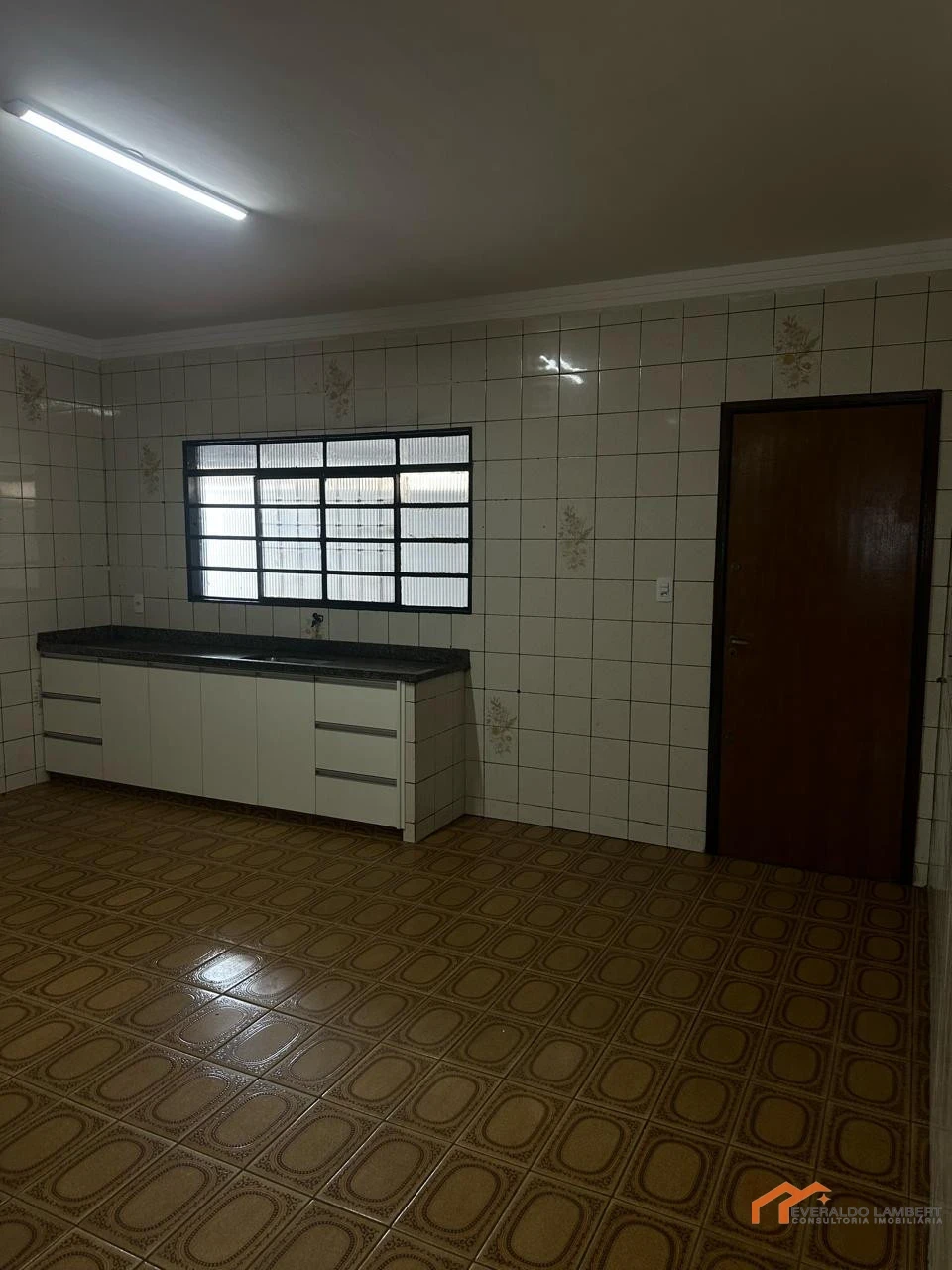 Imagens do imóveis CASA COM EDÍCULA