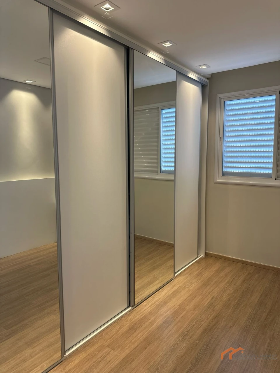 Imagens do imóveis APARTAMENTO ED. COSMOPOLITAN RESIDENCE