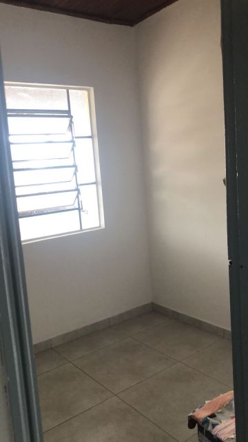 Imagens do imóveis CASA COM EDÍCULA.