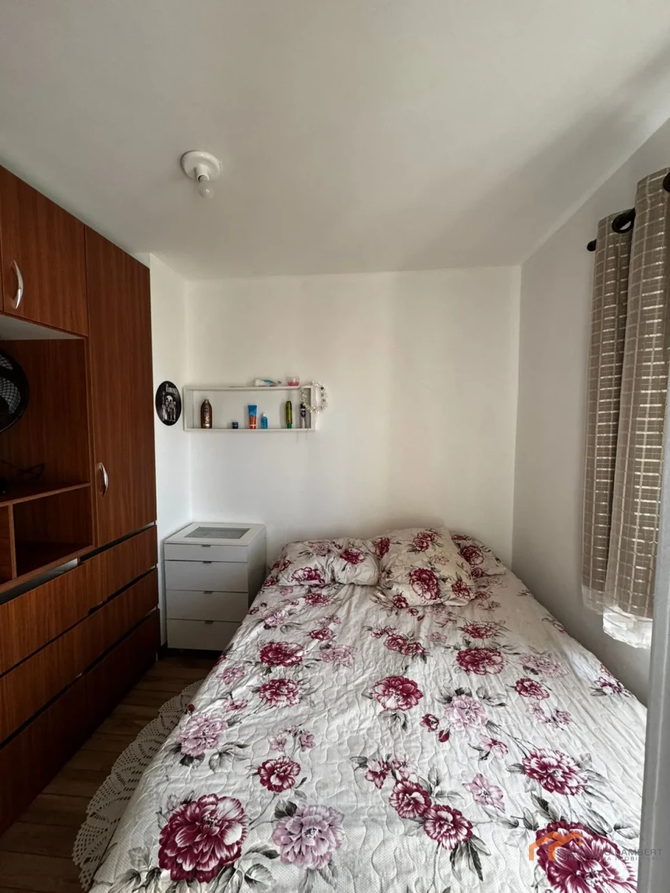 Imagens do imóveis APARTAMENTO ED. FLAT GUARATUBA | MOBILIADO | ALUGUEL POR DIÁRIA.