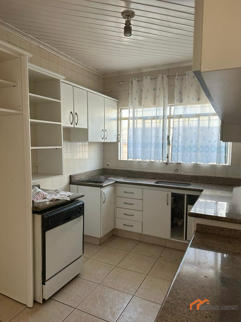 Imagens do imóveis CASA EXCELENTE PARA CLÍNICAS.