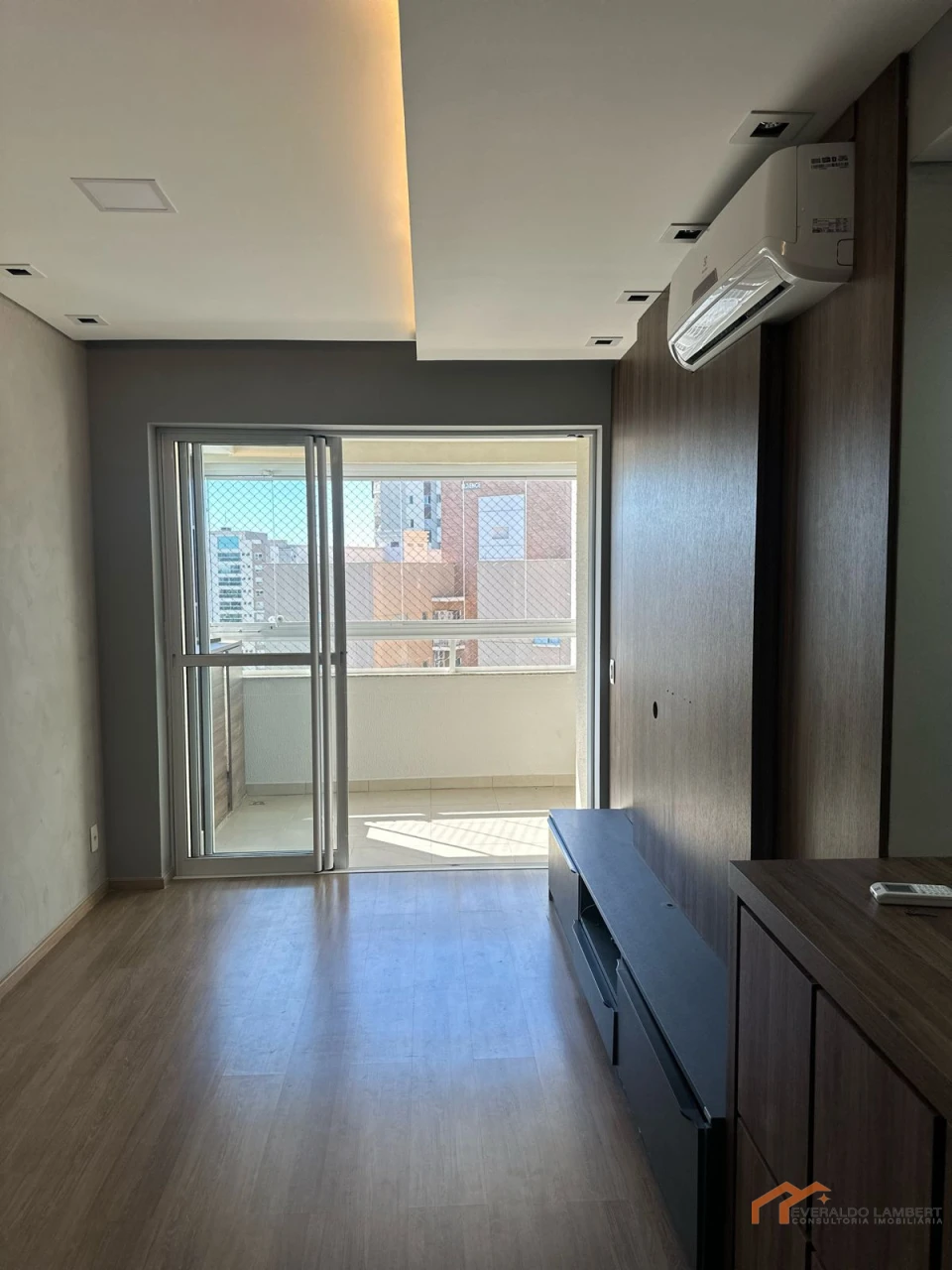 Imagens do imóveis APARTAMENTO ED. COSMOPOLITAN RESIDENCE